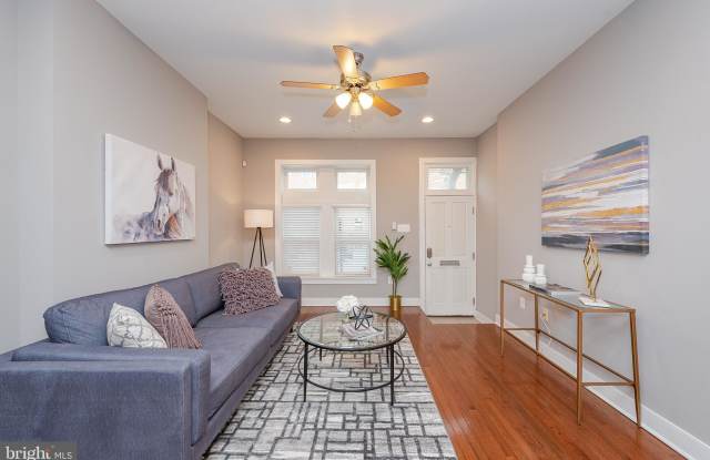 433 E LANVALE STREET - 433 East Lanvale Street, Baltimore, MD 21202