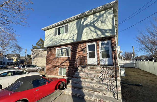 7 Hawthorne Street - 7 Hawthorne Street, Belmont, MA 02478