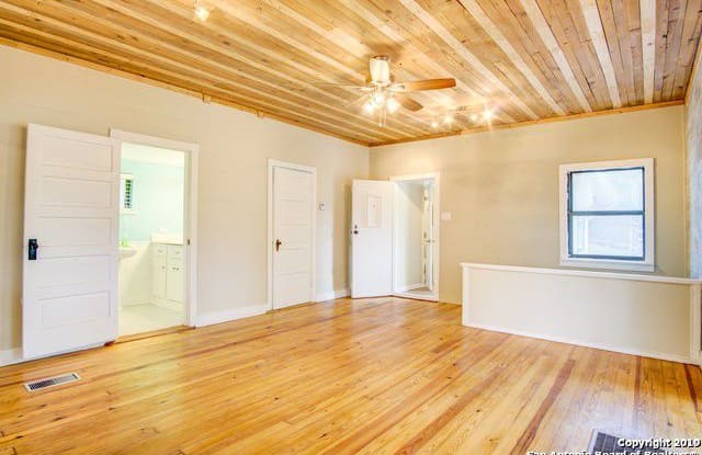 12444 Park Road 37 Gallery 3