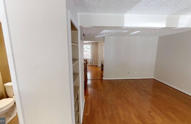1506 POPLAR GROVE DRIVE Gallery 2