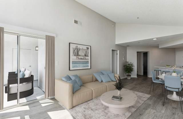 Newport Palms Apartments Gallery 2