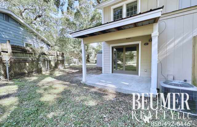 $450 Off Move In Special Adorable 2br 1.5 ba Townhome photos photos