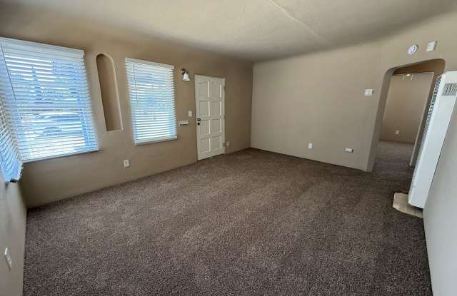 Cozy Home in Oildale! Gallery 4