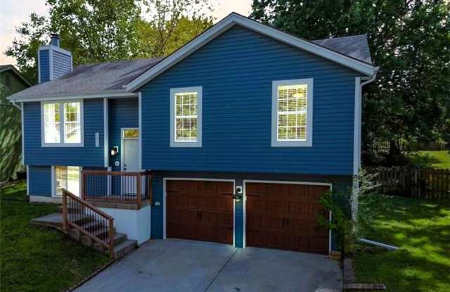 Winter Move In Special - Schedule a Self-Showing Soon - 8415 Northeast 110th Terrace, Kansas City, MO 64157