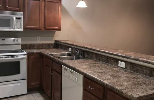 2704 Stone Trace Dr Gallery 3