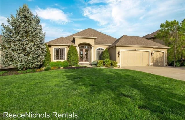 10611 N Michigan Ave - 10611 N, Kansas City, MO 64155