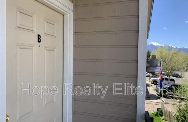 1161 Mazatlan Circle - # B Gallery 2