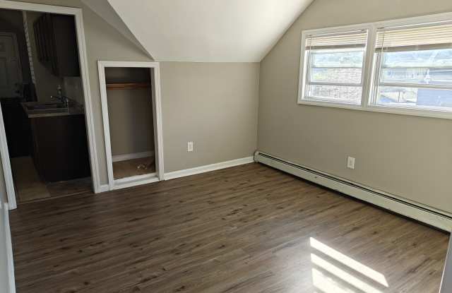 111 Rosa Parks Boulevard Gallery 2