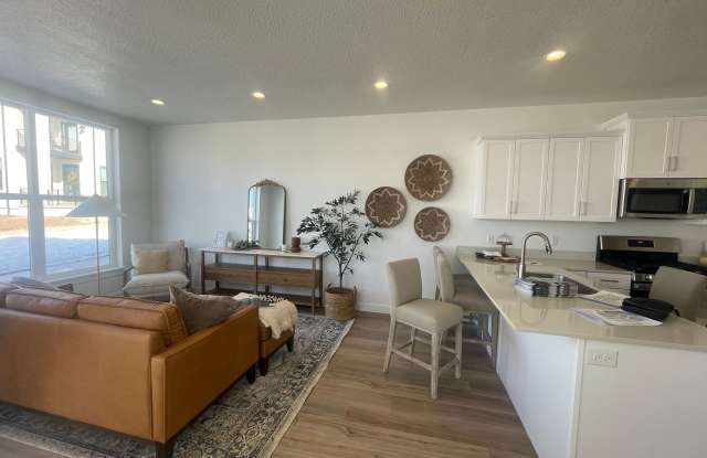 Coyote Ridge Townhome (459) Gallery 4