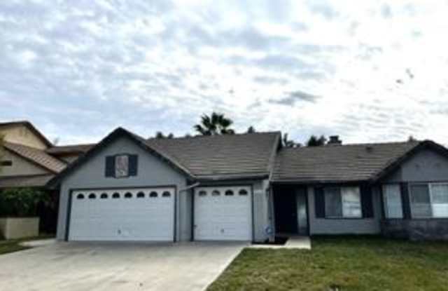 28915 Biarritz Court - 28915 Biarritz Court, Menifee, CA 92584