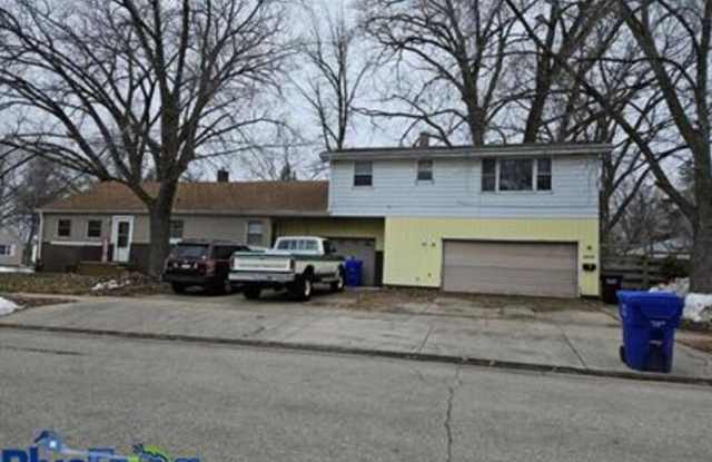 2419 South Jackson Street - 2419 photos photos