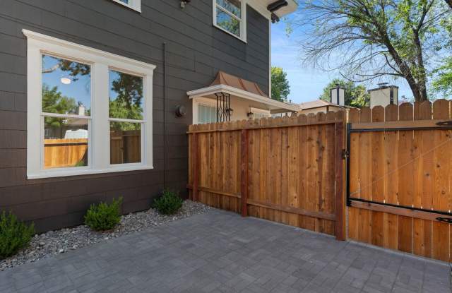 One Bedroom Ground Floor Unit For Rent Gallery 3