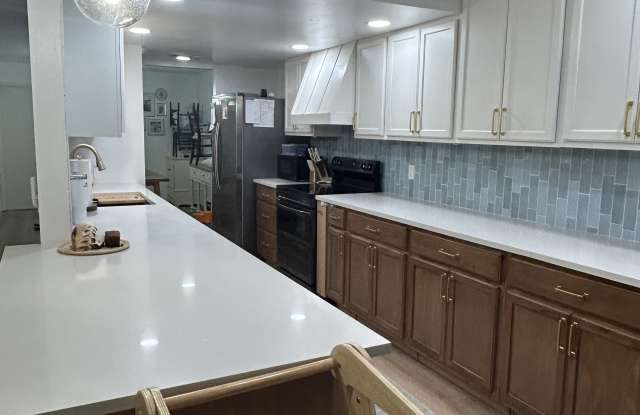 8761 Ilex Ct Gallery 3