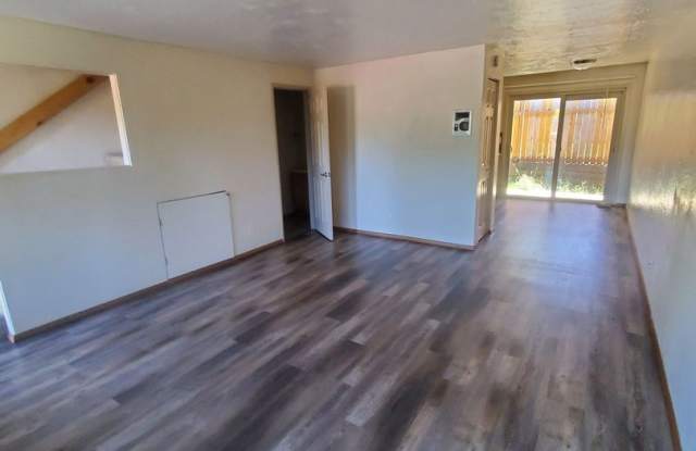 Hunter 4 plex Veneta photos photos