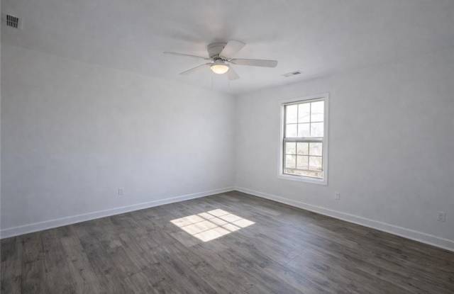 1488 E Forrest Avenue Gallery 3