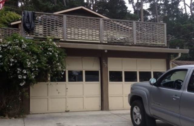 1255 Buena Vista Ave - 1255 Buena Vista Avenue, Pacific Grove, CA 93950