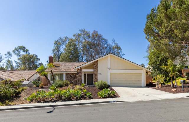 Refreshed 4Bd/2Ba Single Story Carlsbad Home! New carpet! Call to schedule showing! Gallery 1