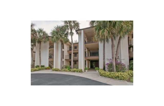 545 Lake Louise - 545 Lake Louise Circle, Collier County, FL 34110