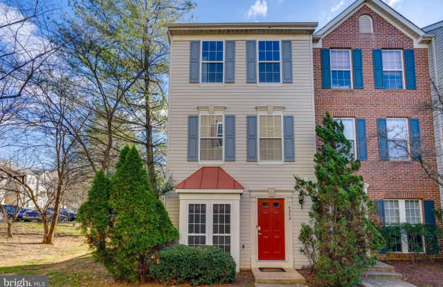 4242 WHEELED CAISSON Square photos photos