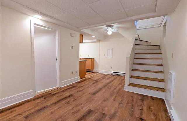170 Highland Ave Apt 3 Gallery 1