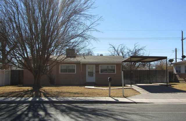 1801 W Hermosa Drive - 1801 West Hermosa Drive, Artesia, NM 88210