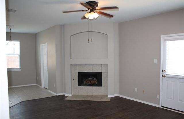 1537 Outerbridge Drive Gallery 4