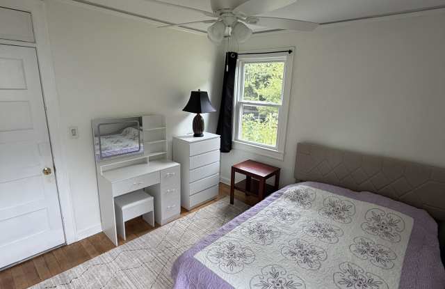202 Mayfield Drive Gallery 2