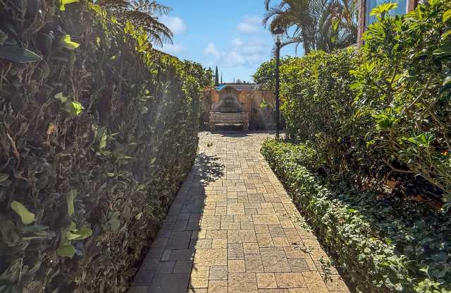 Hourglass Park Apartments Gallery 3