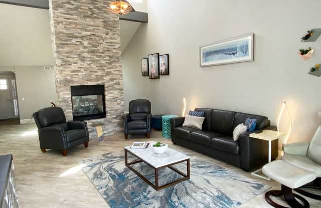 98 Kingston Court photos photos