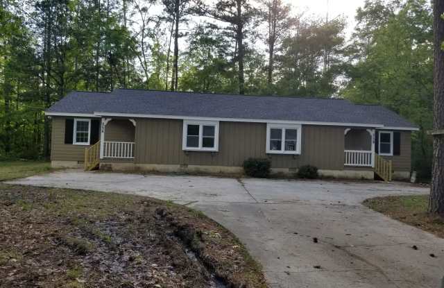 923 Old Summerville Road Gallery 1