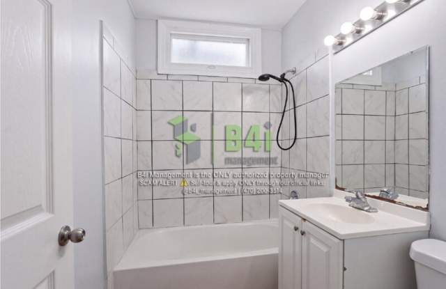 489 North Avenue Gallery 3
