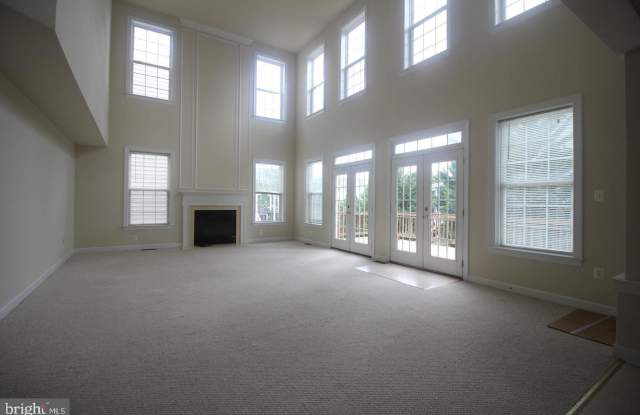 42667 FRONTIER DRIVE Gallery 4