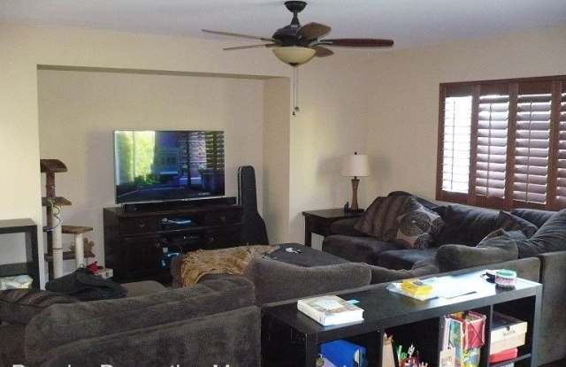 4704 Hickok Pt Gallery 2