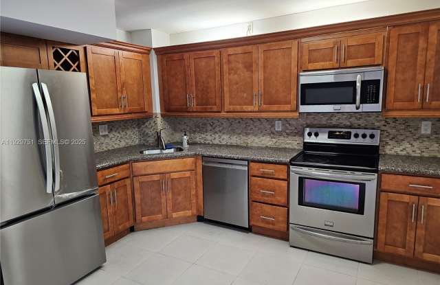 10142 SW 77th Ct photos photos