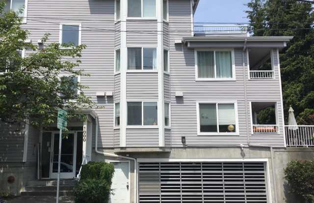 1000 NE 88th St Unit 204 - 1000 Northeast 88th Street, Seattle, WA 98115