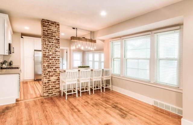 5816 Corby Street photos photos