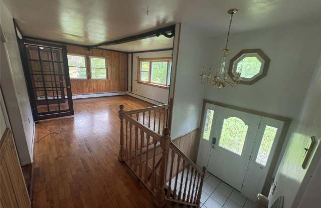 57 Wedgewood Drive Gallery 2