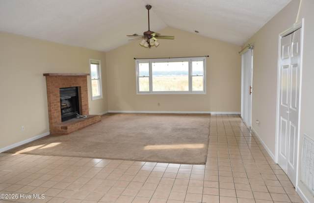 643 Castleberry Court Gallery 4