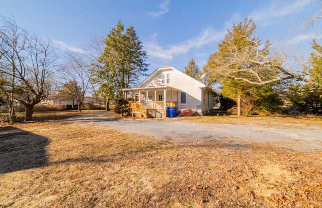Beautifully refreshed 4-bedroom, 2-bath home in Millville photos photos