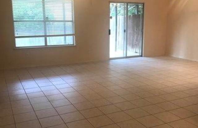 7831 Galaway Bay Gallery 2
