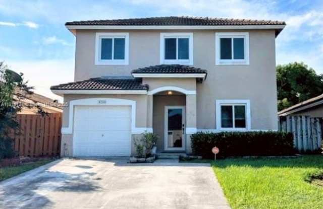8760 SW 213th Ln photos photos