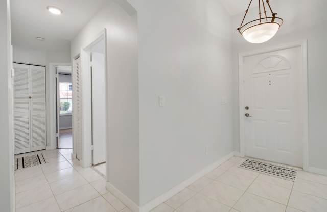 7333 BURGESS Drive Gallery 4