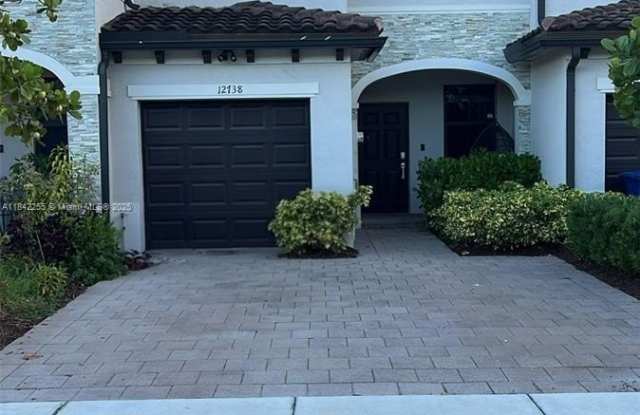 12738 SW 230th Ter photos photos