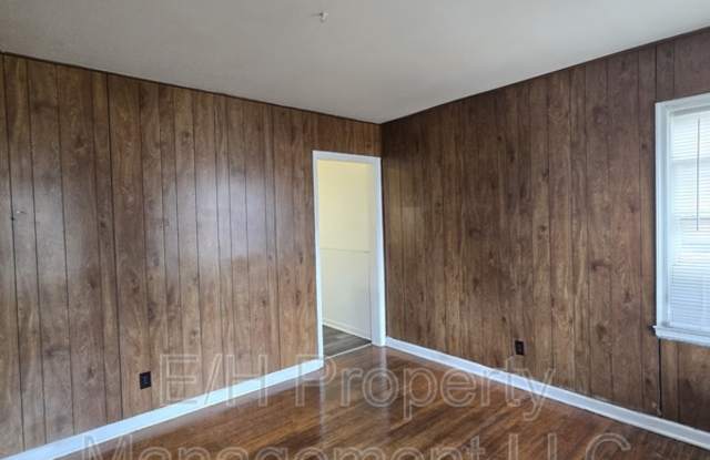 528 South Glendale Street Gallery 2