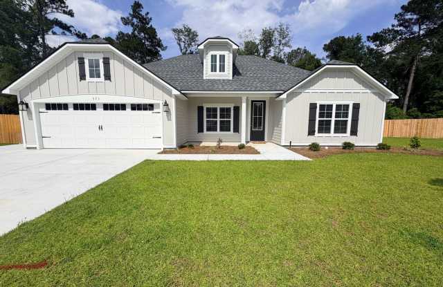 Luxury Living in Hahira – High-End Features & Modern Design! Gallery 1
