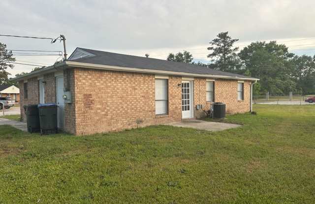 MOVE-IN SPECIAL: $270 in Fees Credited at Move-In! Gallery 3