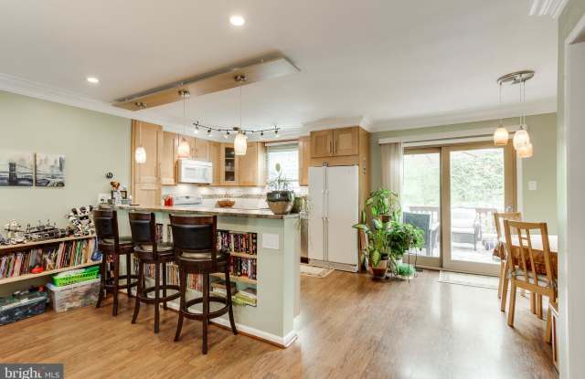 13002 CHERRY BEND TERRACE Gallery 4