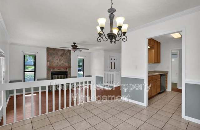 5529 Deep Hollow Ct Gallery 4