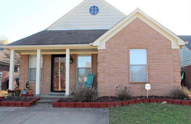 VILLAGES OF PLUM POINT, NEW FLOORS! photos photos