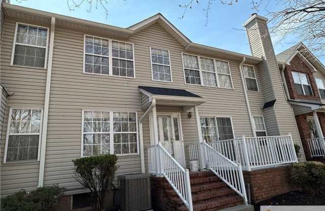 352 Bowler Court photos photos